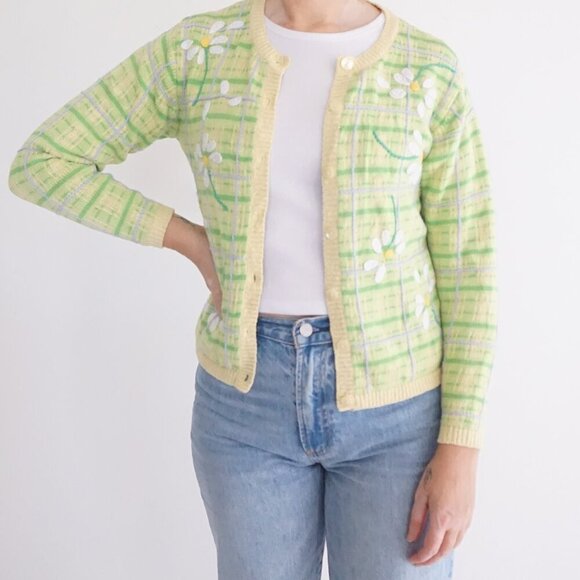 Talbots Petites Green Knit Yellow Checkered Embroidered Daisy Button Cardigan P - Picture 2 of 11